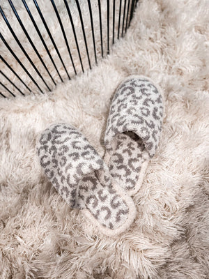 Leopard Fuzzy Slippers in Gray