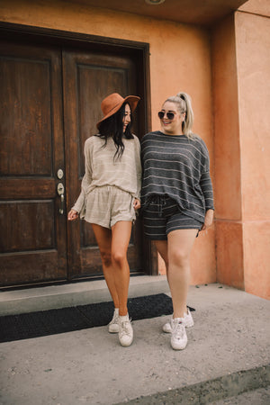 Lightweight Striped Shorts In Charcoal